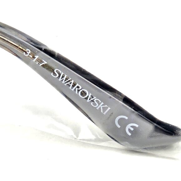 Swarovski SW100-16B Finn Aviator Silver/Lilac Sunglasses w/Case • 61-12-135